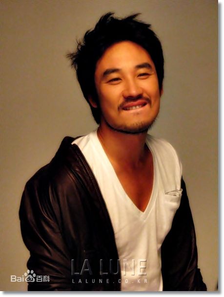 高清严泰雄(;(Uhm Tae-Woong))精彩图册