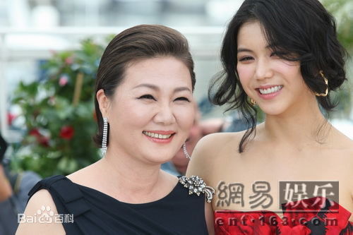 金玉彬(KimOkVin、)出席各种活动图片图集