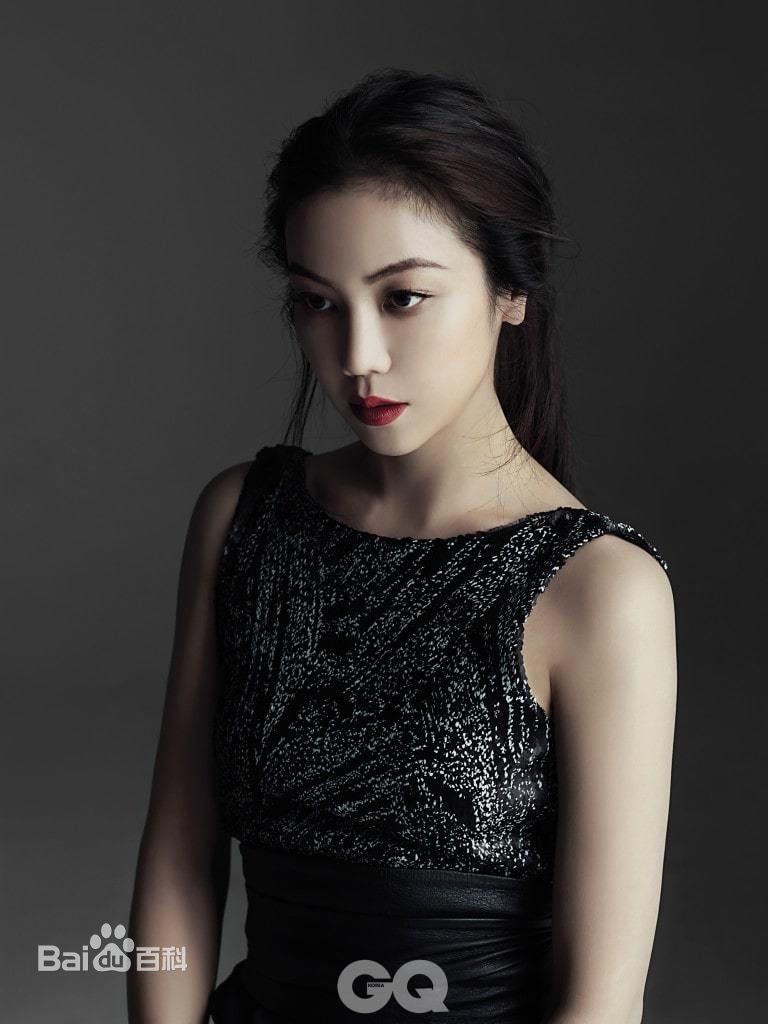 金玉彬(KimOkVin、)最新拍摄杂志壁纸