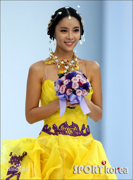 精选黄正音(Hwang Jung Eum)