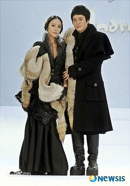 精选黄正音(Hwang Jung Eum)