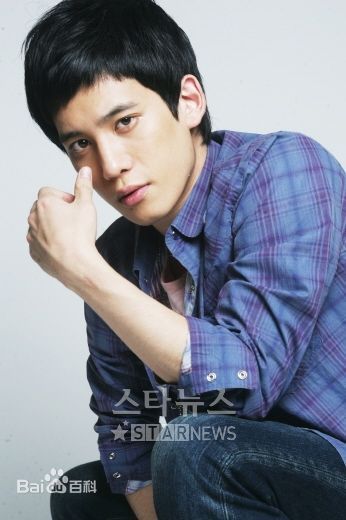 朴基雄(，Park Ki Woong，パク ギウン)画报精选性感图片壁纸