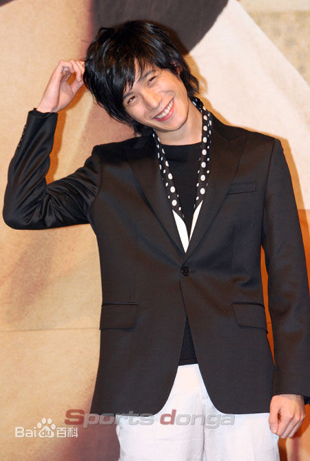 朴基雄(，Park Ki Woong，パク ギウン)画报精选性感图片壁纸