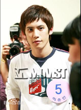 朴基雄(，Park Ki Woong，パク ギウン)画报精选性感图片壁纸