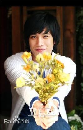 朴基雄(，Park Ki Woong，パク ギウン)画报精选性感图片壁纸