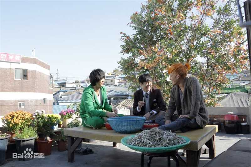 朴基雄(，Park Ki Woong，パク ギウン)在《伟大的隐藏者》饰李海浪/金敏秀中的