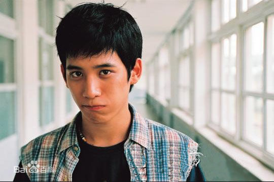 最全朴基雄(，Park Ki Woong，パク ギウン)在《格斗术》饰李在勋中的壁纸