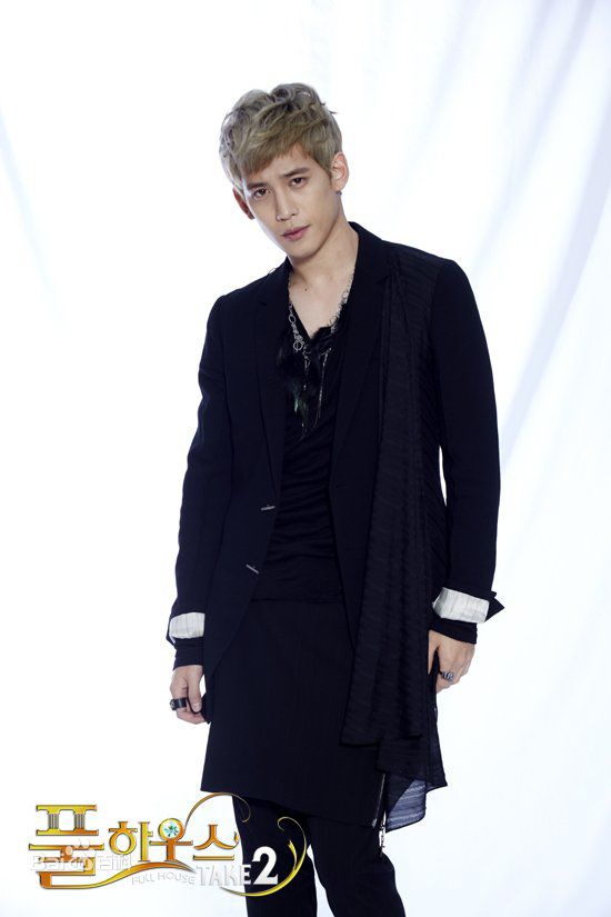 朴基雄(，Park Ki Woong，パク ギウン)《浪漫满屋2》海报