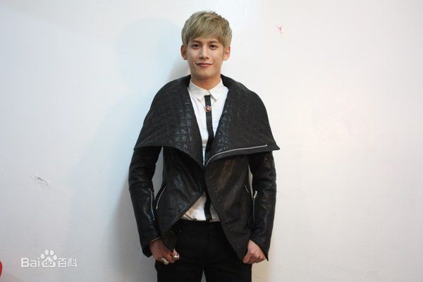 朴基雄(，Park Ki Woong，パク ギウン)《浪漫满屋2》最新剧照