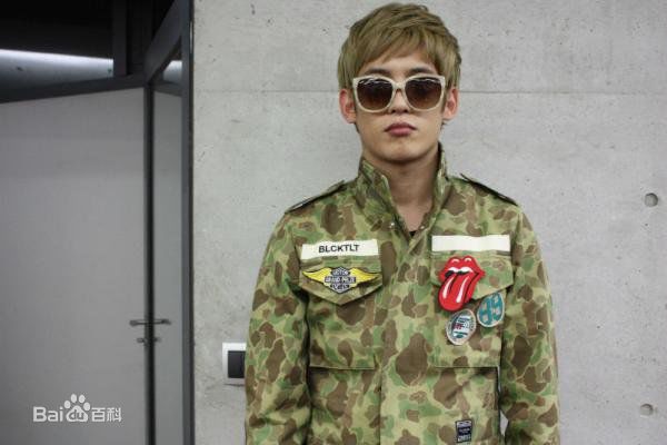 朴基雄(，Park Ki Woong，パク ギウン)《浪漫满屋2》最新剧照