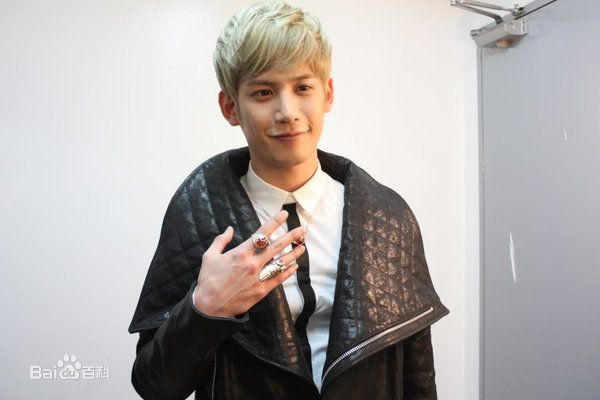 朴基雄(，Park Ki Woong，パク ギウン)《浪漫满屋2》最新剧照