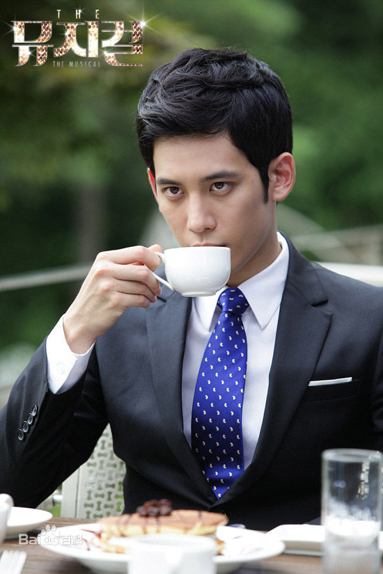 朴基雄(，Park Ki Woong，パク ギウン)《音乐剧》最新海报图集