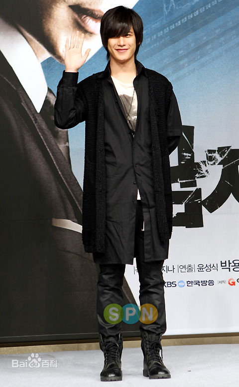 最全朴基雄(，Park Ki Woong，パク ギウン)在《男人的故事》新闻发布会中的壁纸