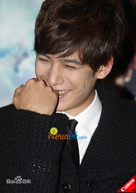 精选朴基雄(，Park Ki Woong，パク ギウン)在《首尔武林传》新闻发布会中的图册