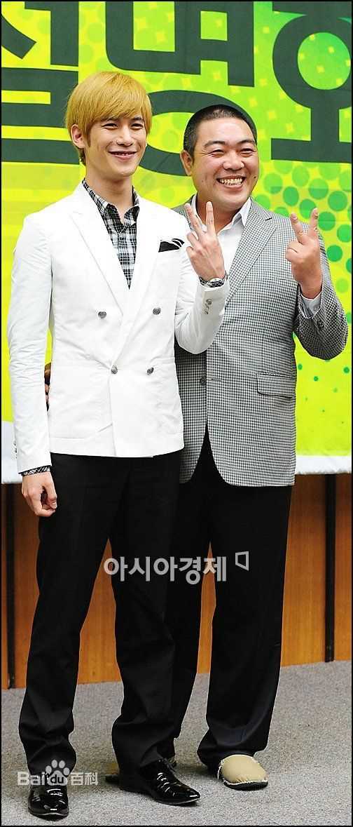 精选朴基雄(，Park Ki Woong，パク ギウン)在《可怕的家伙和鬼和我》新闻发布会中的图册