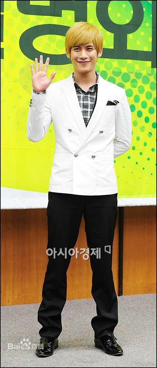 精选朴基雄(，Park Ki Woong，パク ギウン)在《可怕的家伙和鬼和我》新闻发布会中的图册