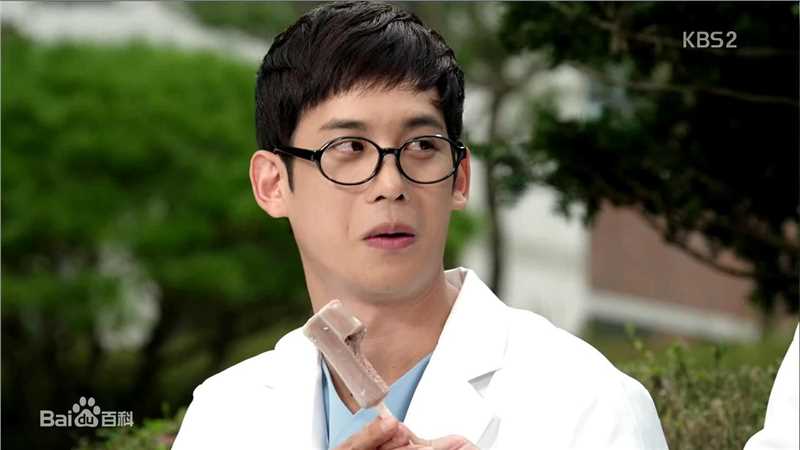 最优质朴基雄(，Park Ki Woong，パク ギウン)在《好医生》截图中的相册