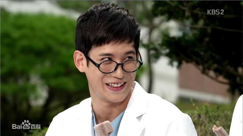 最优质朴基雄(，Park Ki Woong，パク ギウン)在《好医生》截图中的相册