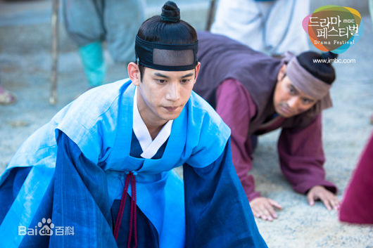 朴基雄(，Park Ki Woong，パク ギウン)《出逃记》海报