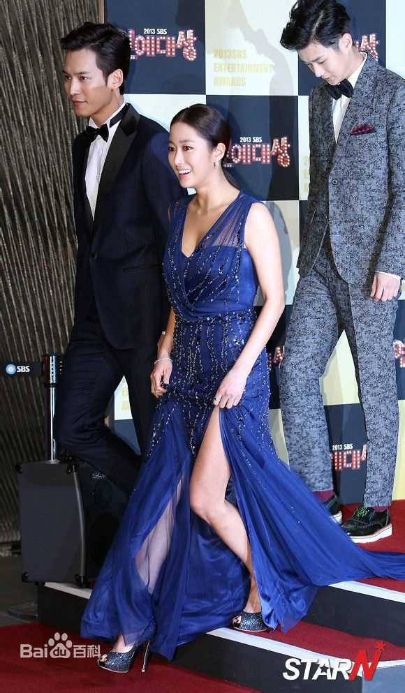 最全朴基雄(，Park Ki Woong，パク ギウン)在《心跳》获奖新闻图中的壁纸