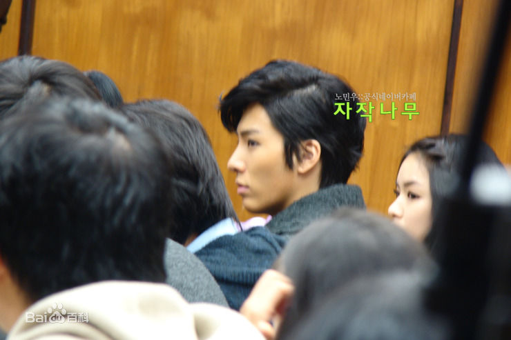 最新洪雅凛(/Hong A Reum)在《复活》又名：《RockRockRock》中的图集