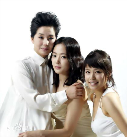 精选洪雅凛(/Hong A Reum)在《给你所有》中的图册