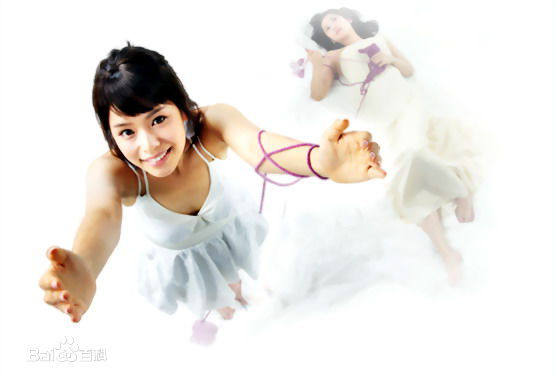 精选洪雅凛(/Hong A Reum)在《给你所有》中的图册