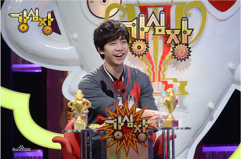 李昇基(Lee Seung Gi、イ·スンギ)强心脏性感图片图集