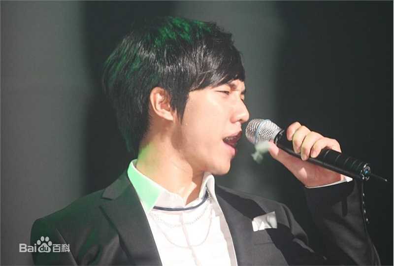 李昇基(Lee Seung Gi、イ·スンギ)公演现场生活照相册