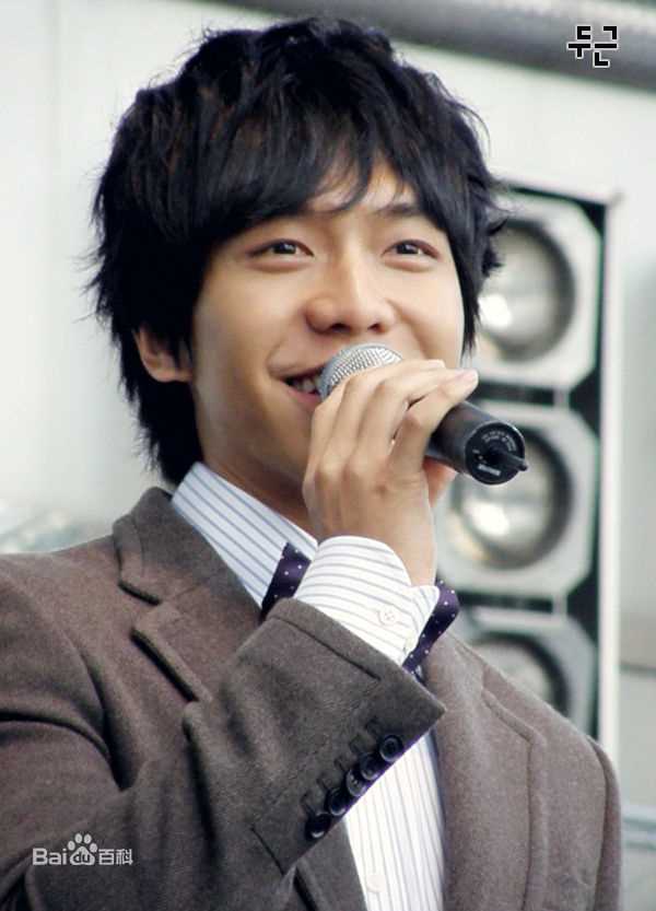 李昇基(Lee Seung Gi、イ·スンギ)公演现场生活照相册