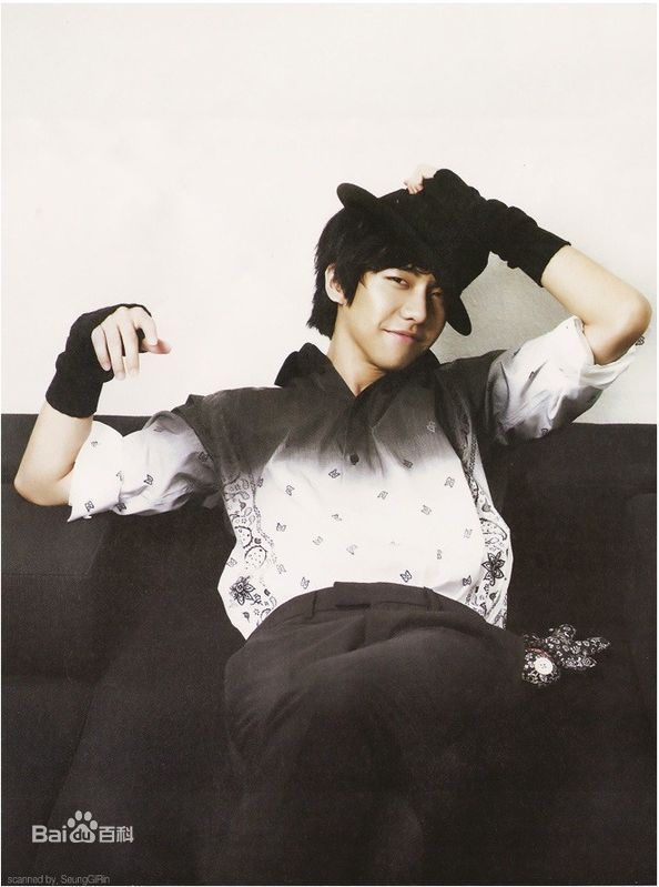 李昇基(Lee Seung Gi、イ·スンギ)高清杂志图集