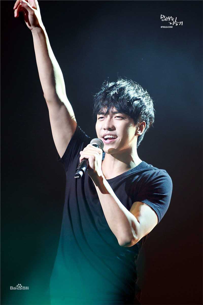 李昇基(Lee Seung Gi、イ·スンギ)公演舞台图册