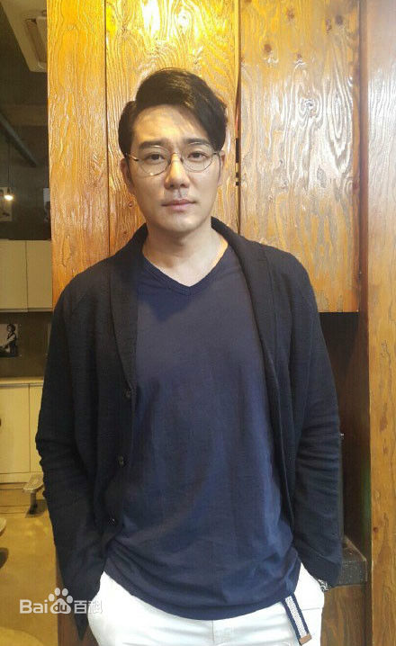 李泰坤( Lee Tae Gon)2015图集图片图集