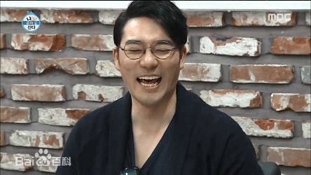 精选李泰坤( Lee Tae Gon)在《我独自生活》动图册中的图册