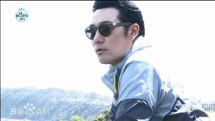 精选李泰坤( Lee Tae Gon)在《我独自生活》动图册中的图册