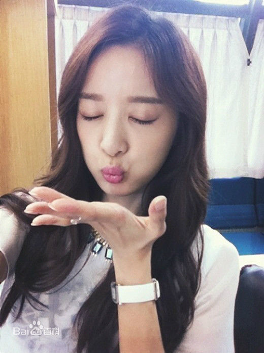 李清娥(/Lee Chung-ah)生活照前后照片