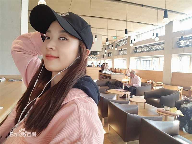 李清娥(/Lee Chung-ah)生活照前后照片