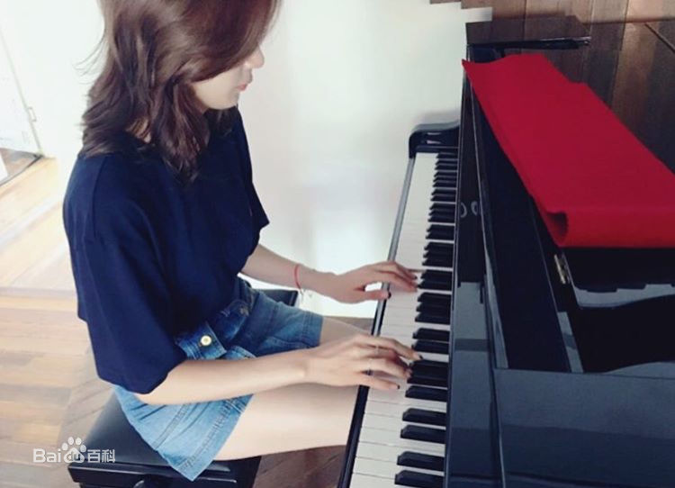 李清娥(/Lee Chung-ah)生活照前后照片