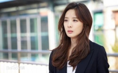 李清娥(/Lee Chung-ah)影视最全剧照