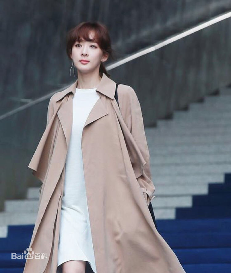 李清娥(/Lee Chung-ah)出席活动壁纸壁纸