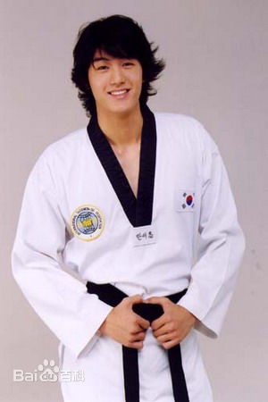 精选李己雨(Lee Ki Woo)