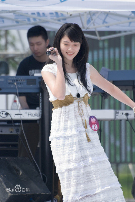 沐奕杉比赛图片素颜照相册