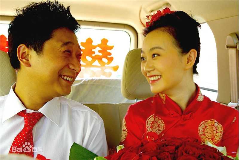 最新邵峰性感图片