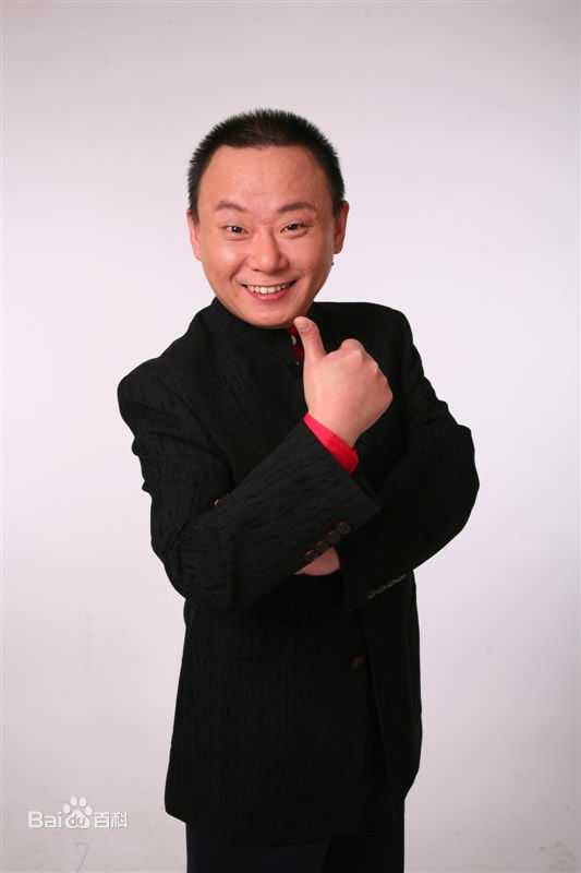 最新邵峰性感图片