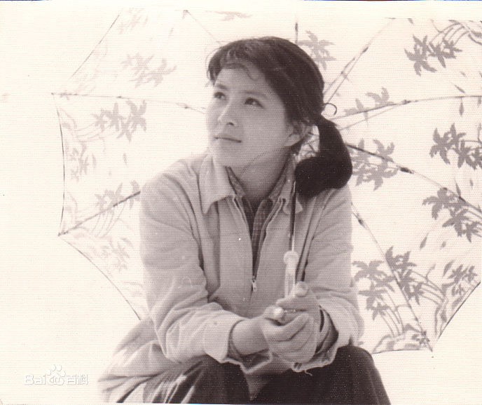 最新李羚精彩图册