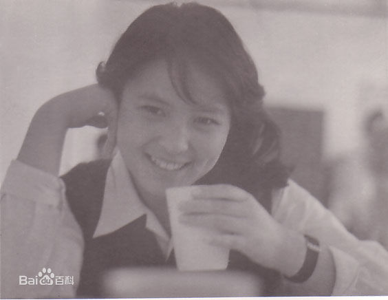 最新李羚精彩图册