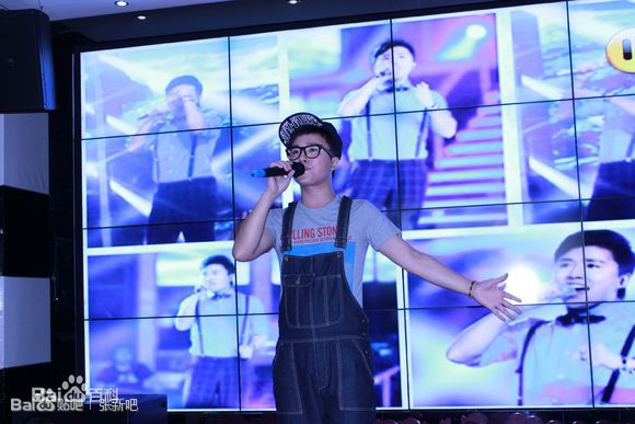 张新(Nemo)重庆歌友会性感图片图集