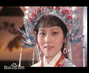 何英舞台化妆照素颜照相册