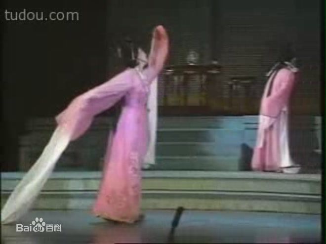 精选何英在版《西厢记》中的图册