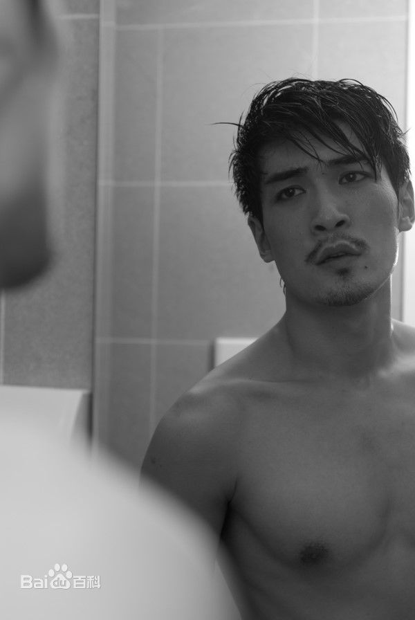 最优质傅天骄生活照